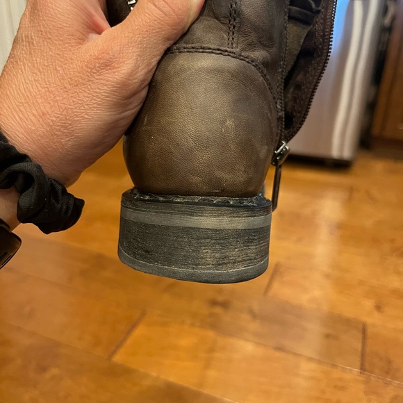 Harley Davidson Motorcycle riding brown riding boots in EUC! - Picture 11 of 16